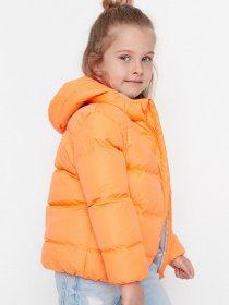 Демисезонная куртка Trendyol модель TKDAW22MO0555/Turuncu Фото