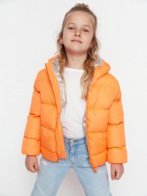 Демисезонная куртка Trendyol модель TKDAW22MO0555/Turuncu Фото