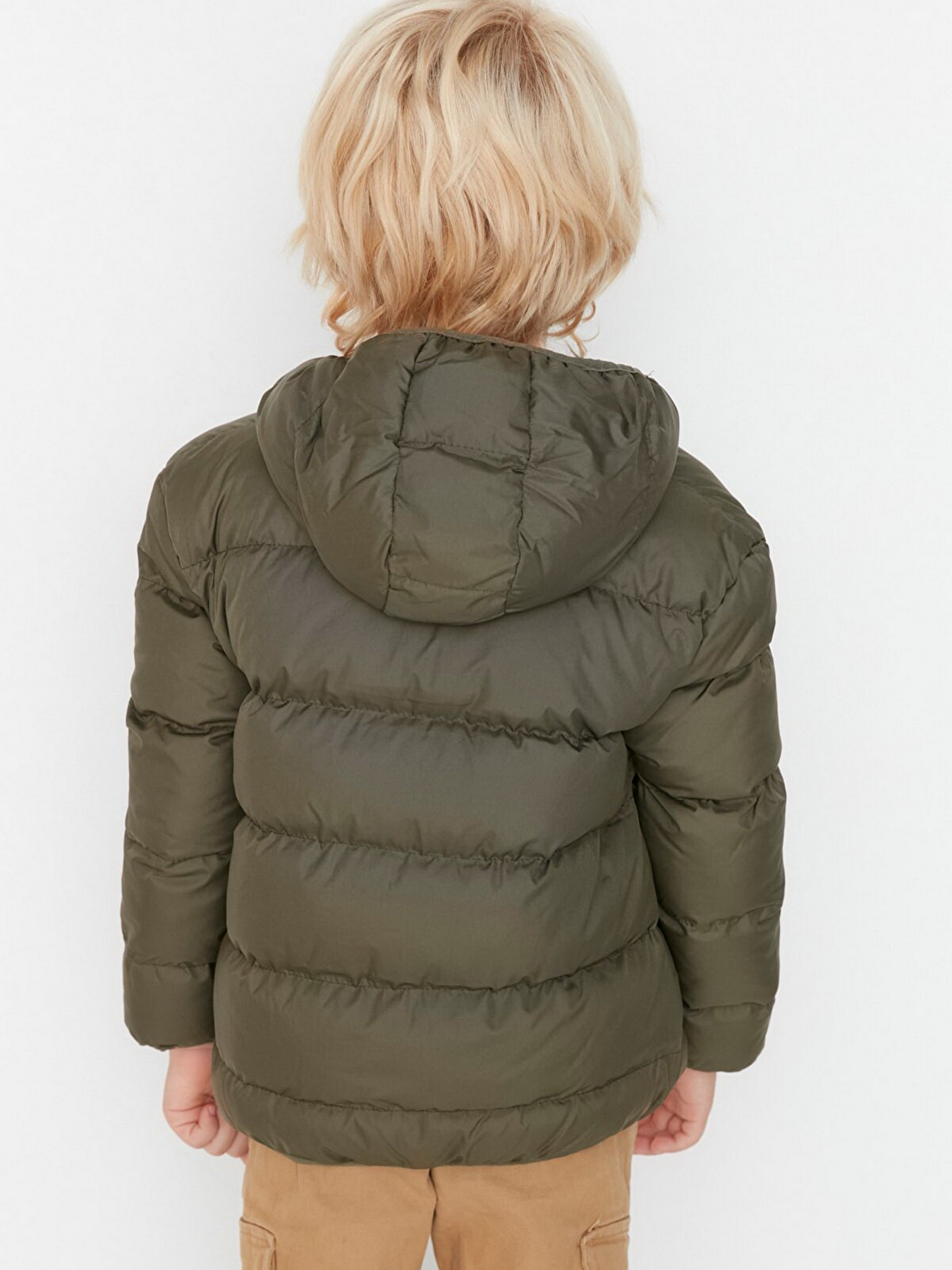Демісезонна куртка Trendyol модель TKDAW22MO0555/Haki Фото
