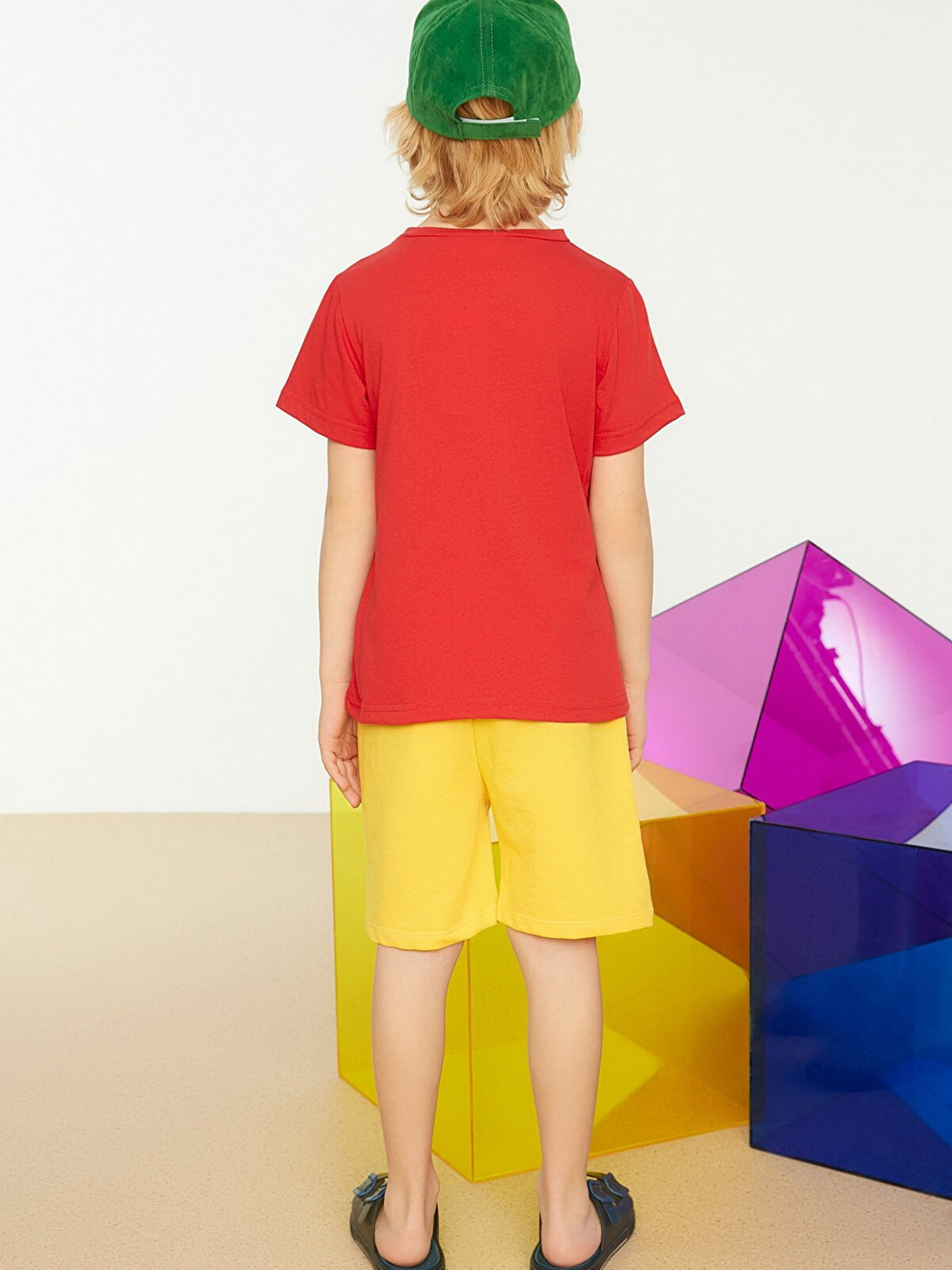 Футболка Trendyol модель TKDSS22TS0971/Kirmizi Фото