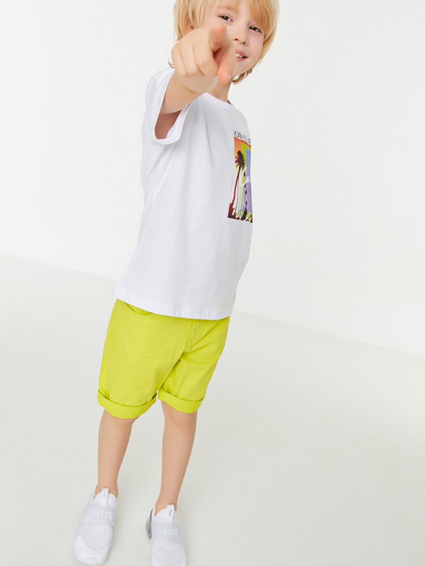 Футболка Trendyol модель TKDSS22TS1257/Beyaz Фото