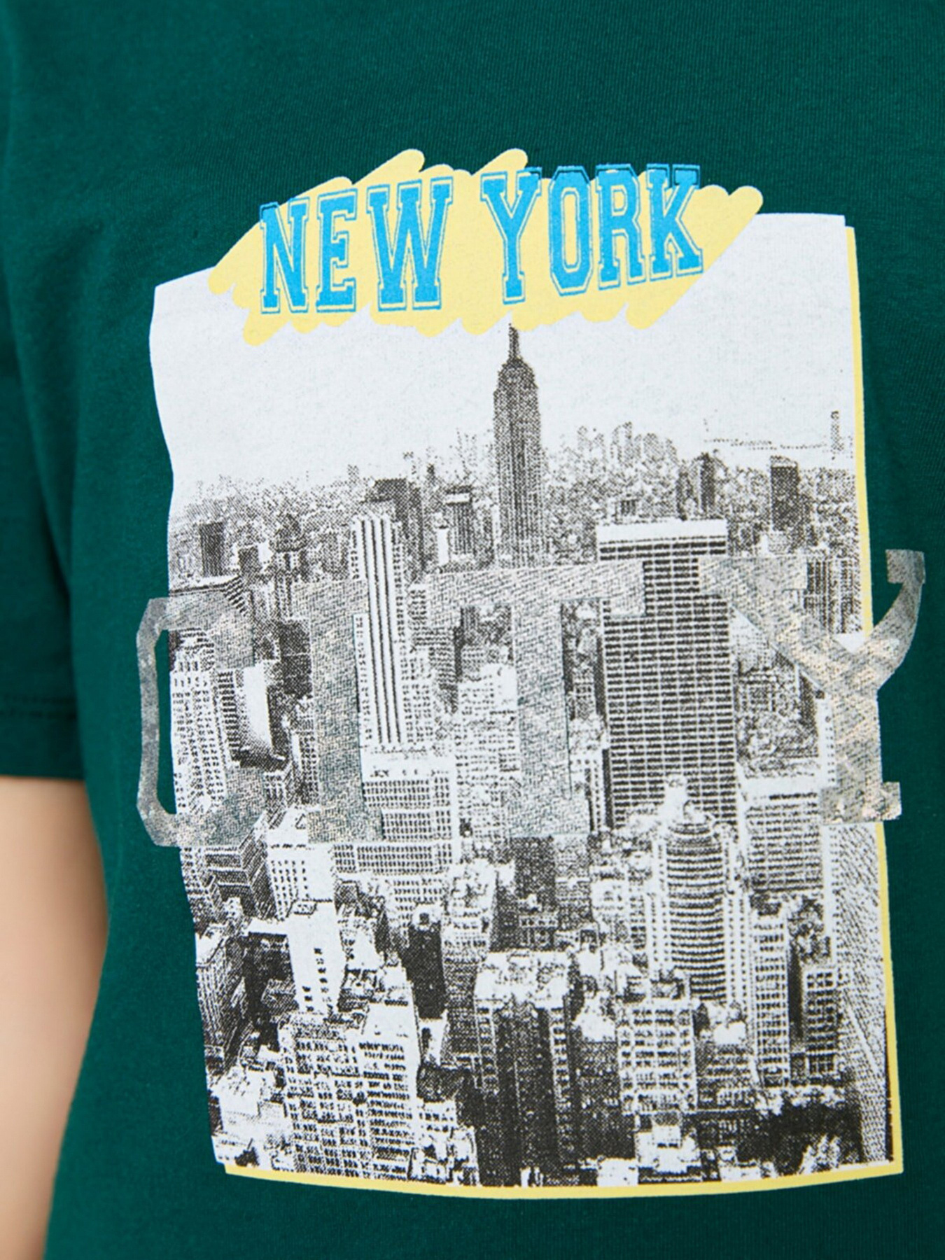 Футболка Trendyol модель TKDSS22TS1278/Yesil Фото