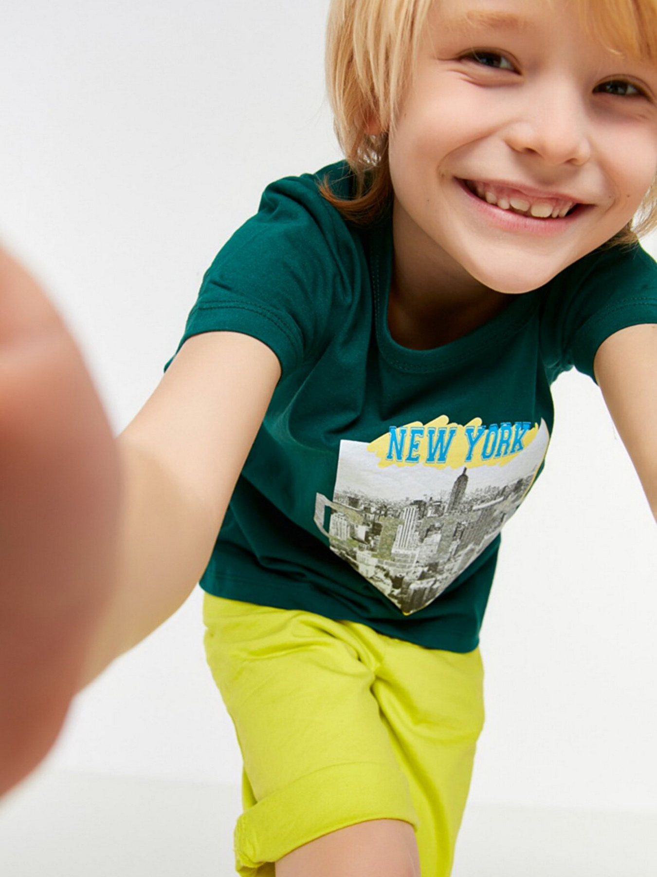 Футболка Trendyol модель TKDSS22TS1278/Yesil Фото