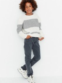 Прямі джинси Trendyol модель TKDAW23JE00035/Gri Фото