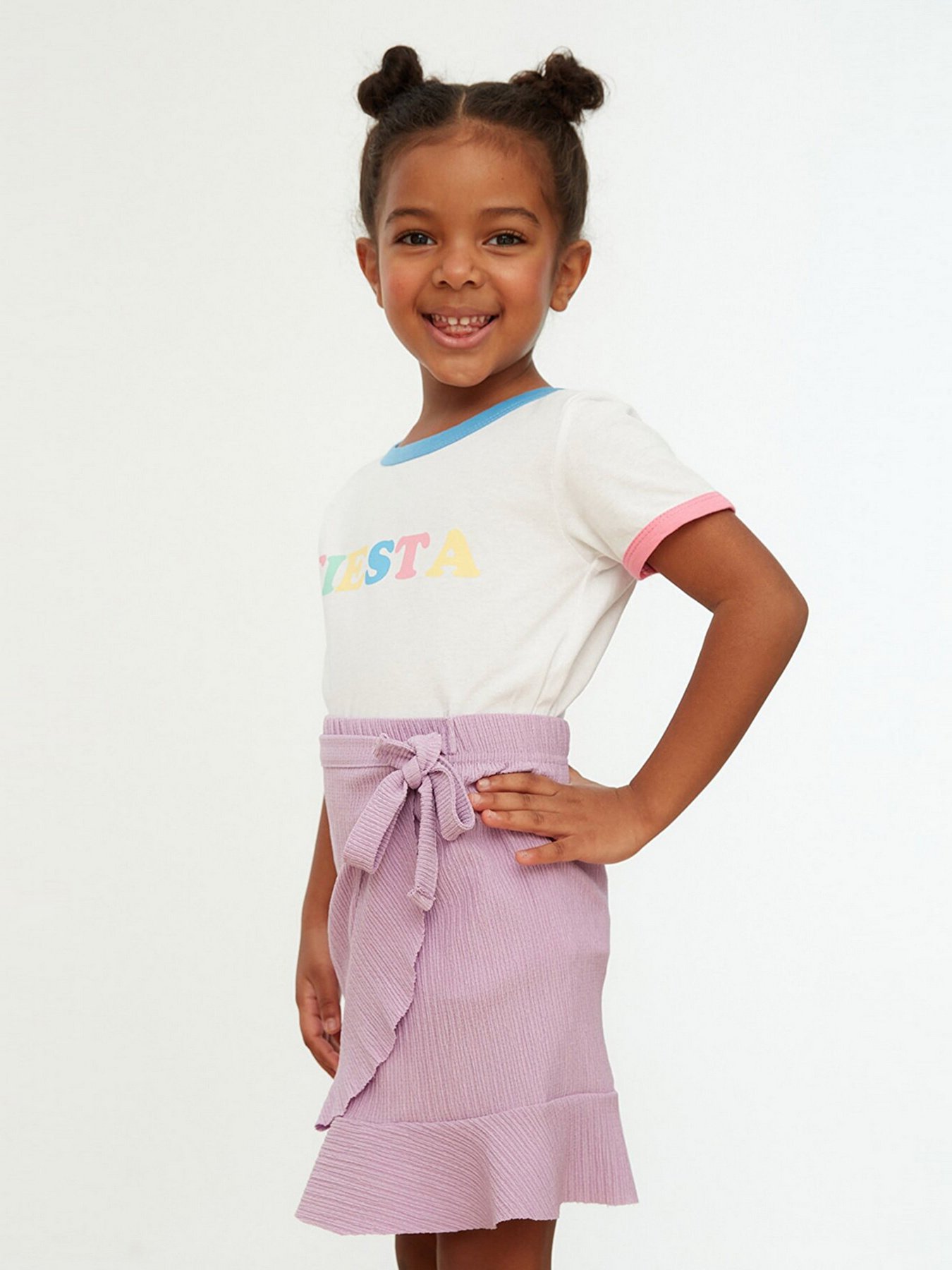 Юбка мини Trendyol модель TKDSS22ET0186/Lila Фото