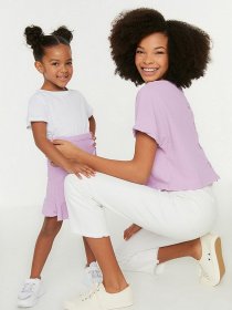 Юбка мини Trendyol модель TKDSS22ET0186/Lila Фото