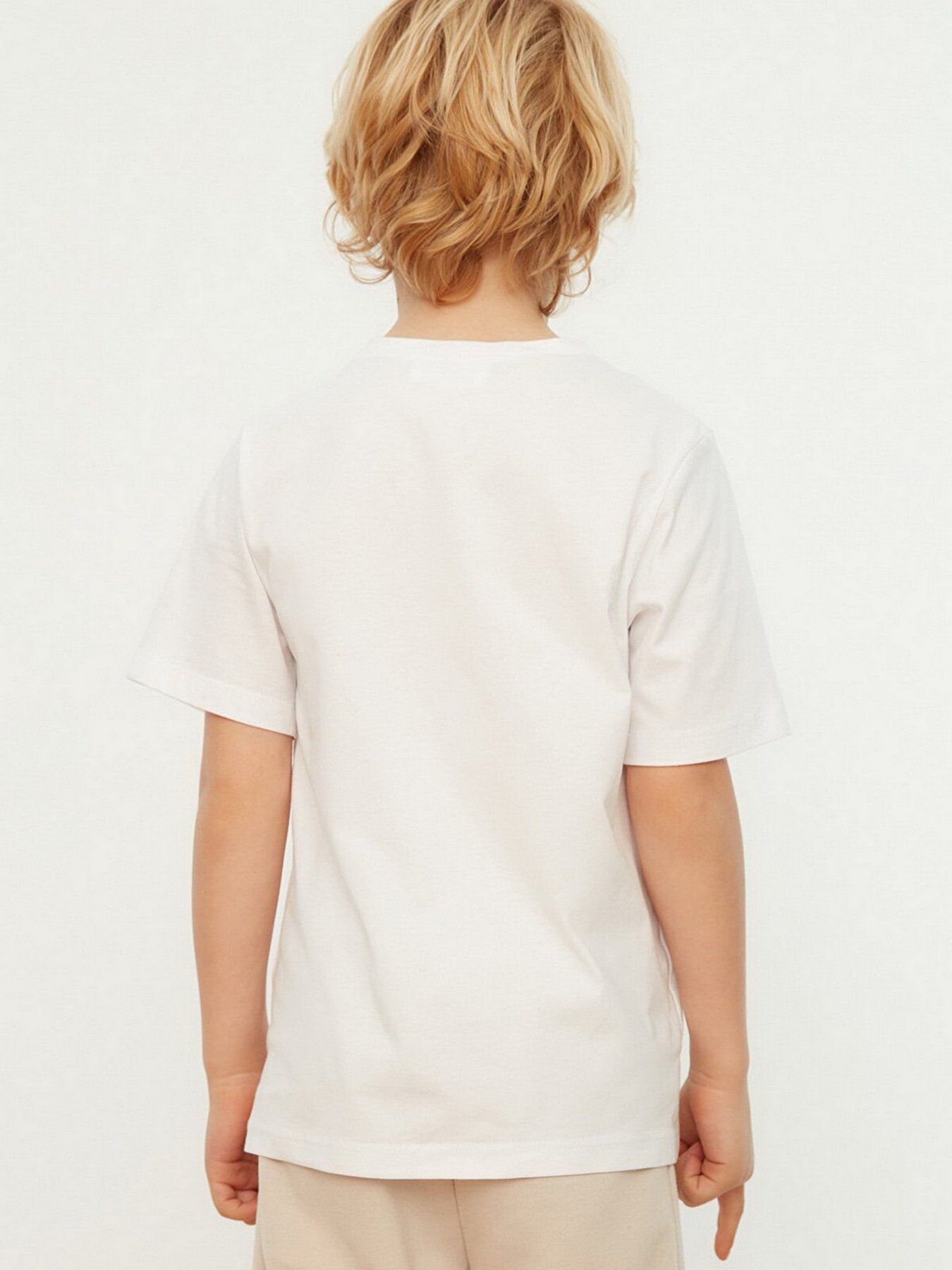 Футболка Trendyol модель TKDSS22TS0461/Beyaz Футболка Trendyol модель TKDSS22TS0461/Beyaz Фото