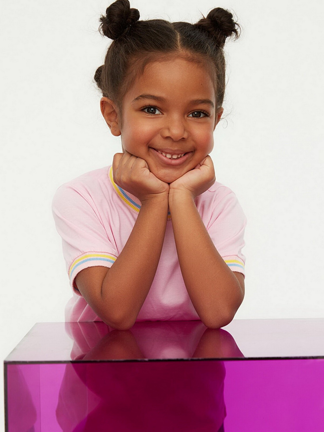 Футболка Trendyol модель TKDSS22TS0676/Pembe Фото