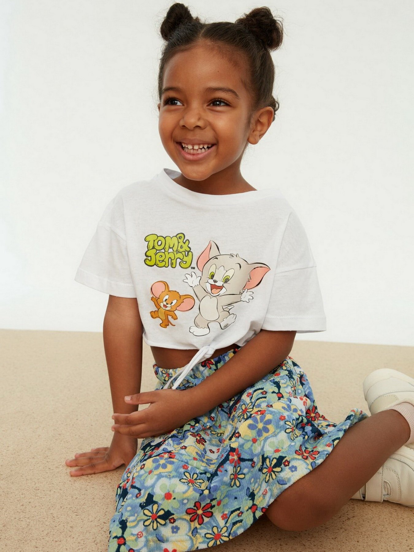 Футболка Trendyol модель TKDSS22TS0006/Beyaz Фото