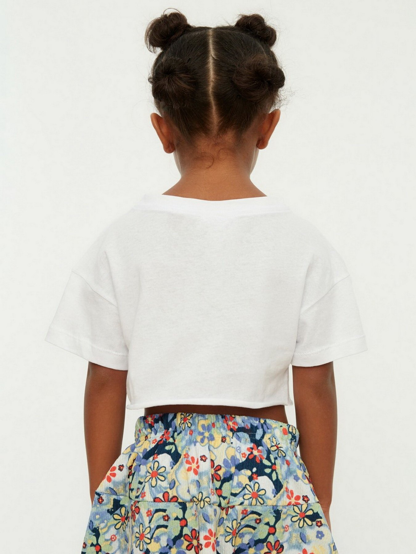 Футболка Trendyol модель TKDSS22TS0006/Beyaz Фото