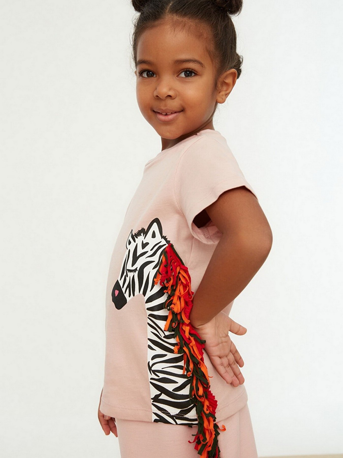 Футболка Trendyol модель TKDSS22TS0265/Pudra Фото