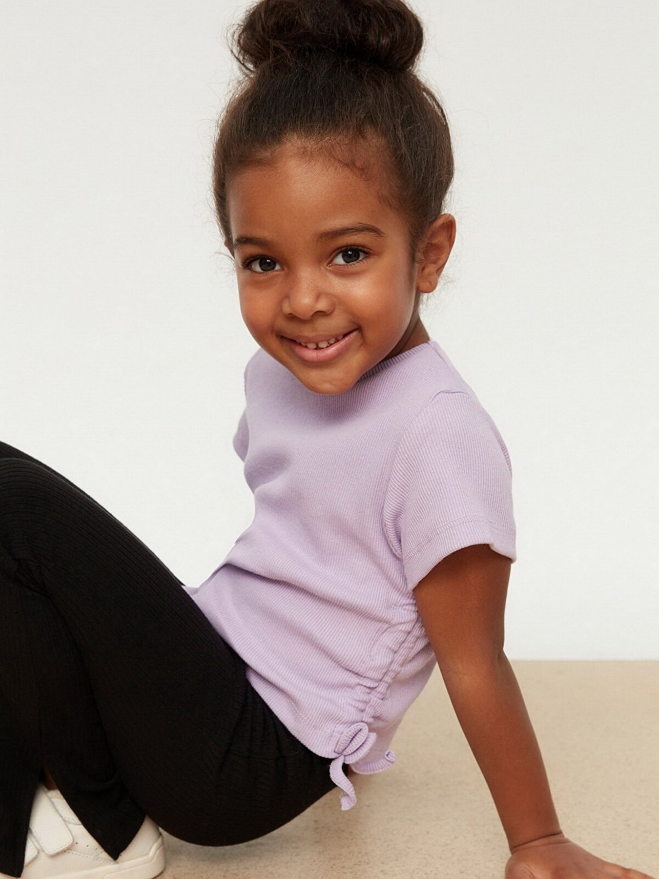 Футболка Trendyol модель TKDSS22TS0874/Lila Фото