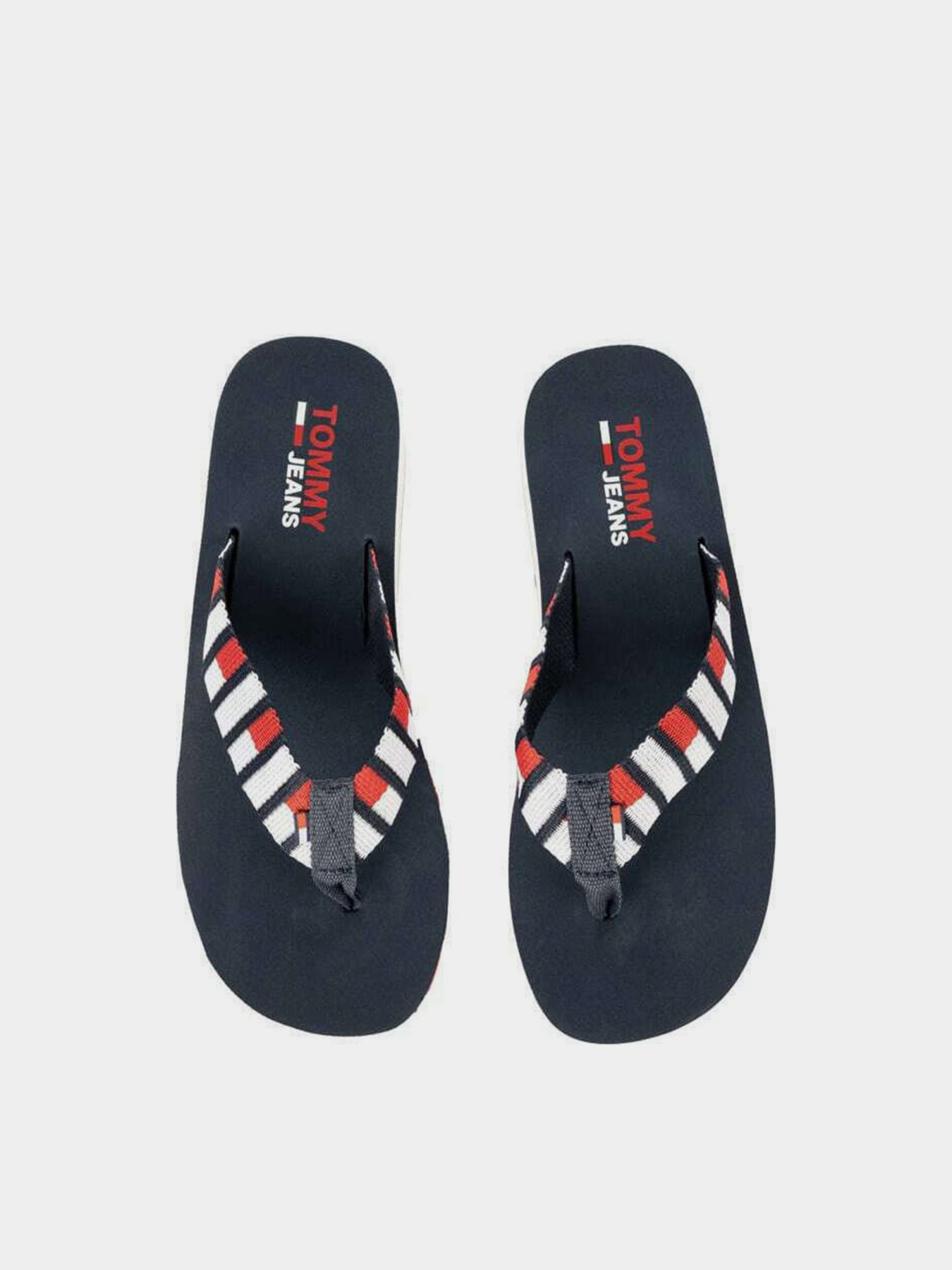 Вьетнамки Tommy Hilfiger Flag Webbing High Beach модель EN0EN01303-C87 Вьетнамки Tommy Hilfiger Flag Webbing High Beach модель EN0EN01303-C87 Фото