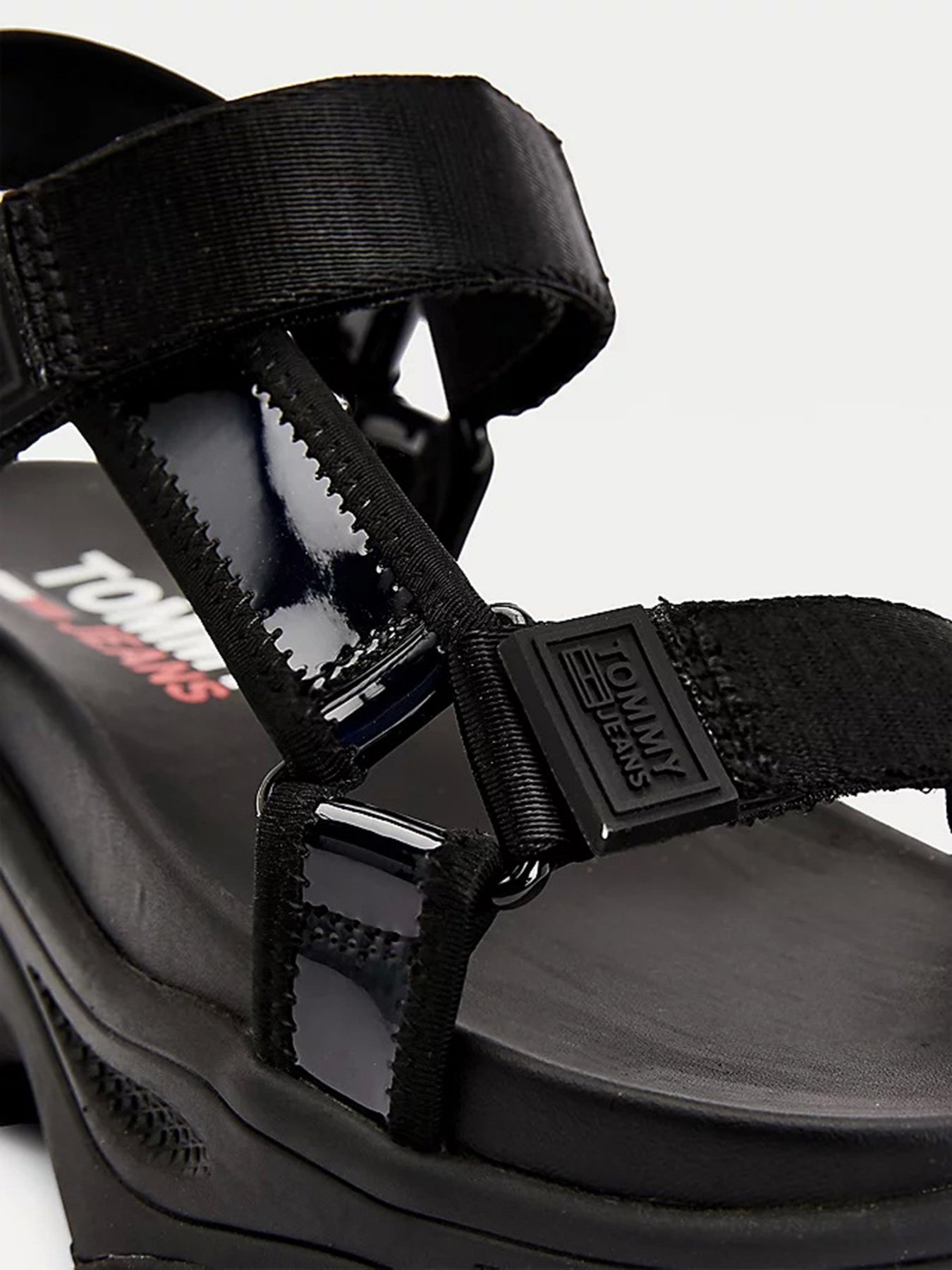 Сандалії Tommy Hilfiger модель EN0EN01311-BDS Сандалії Tommy Hilfiger модель EN0EN01311-BDS Фото