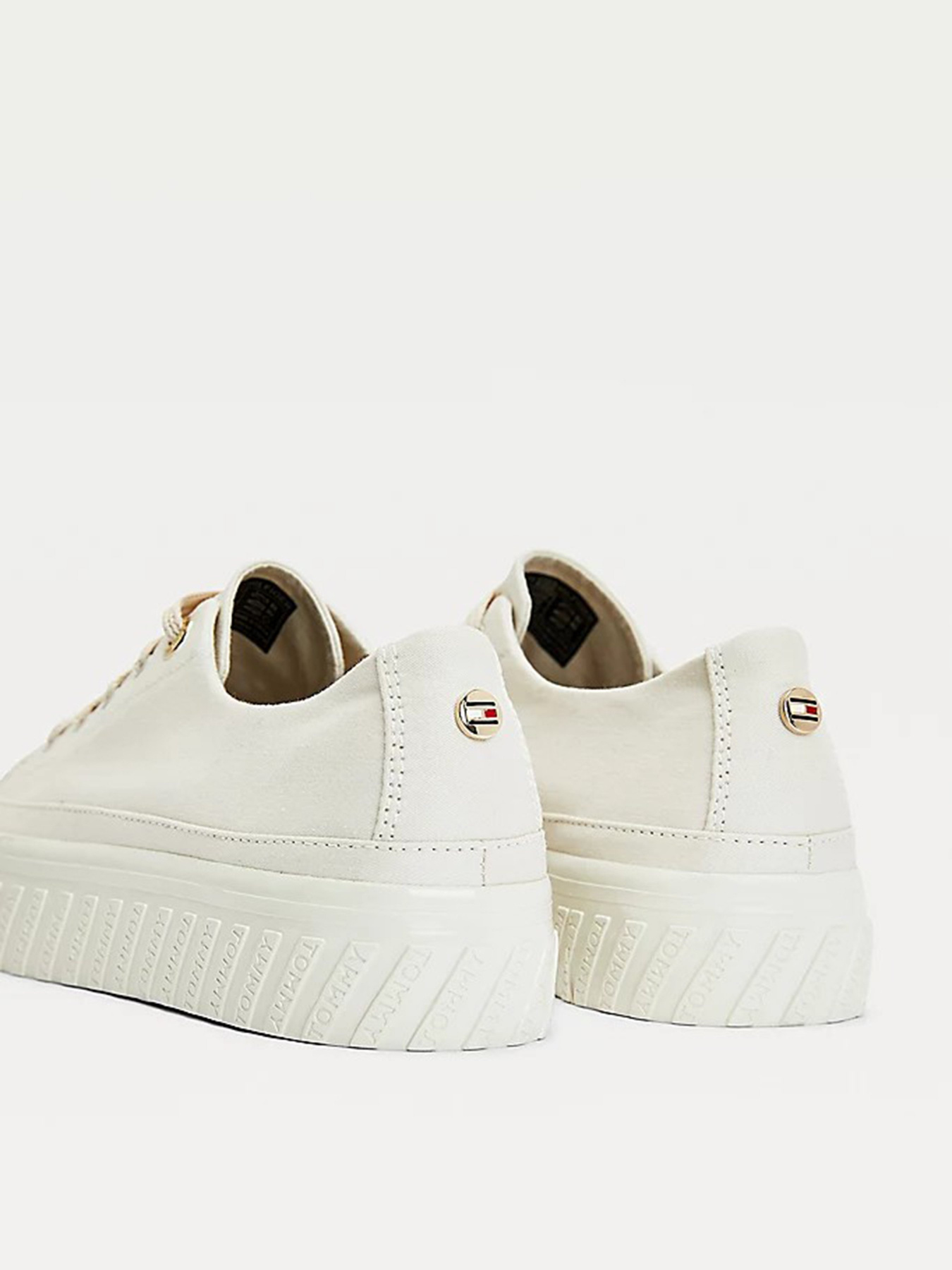 Кеды низкие Tommy Hilfiger модель FW0FW05536-AF2 Фото