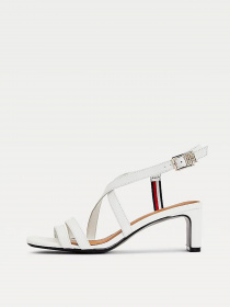 Босоніжки Tommy Hilfiger модель FW0FW05600-YBL Босоніжки Tommy Hilfiger модель FW0FW05600-YBL Фото