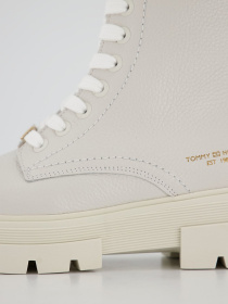 Ботинки Tommy Hilfiger модель FW0FW05946-AF2 Фото