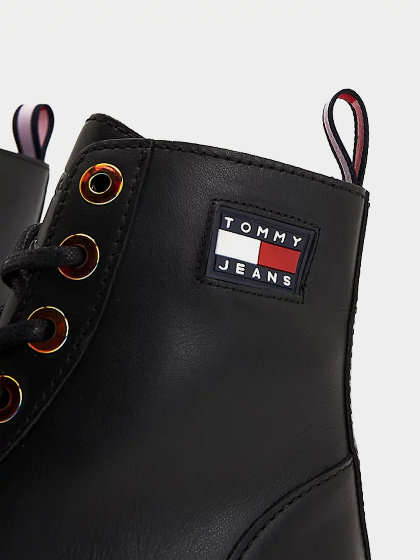 Черевики Tommy Hilfiger Iridescent Eyelets Flat модель EN0EN01537-BDS Черевики Tommy Hilfiger Iridescent Eyelets Flat модель EN0EN01537-BDS Фото