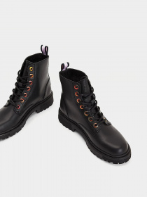 Черевики Tommy Hilfiger Iridescent Eyelets Flat модель EN0EN01537-BDS Черевики Tommy Hilfiger Iridescent Eyelets Flat модель EN0EN01537-BDS Фото