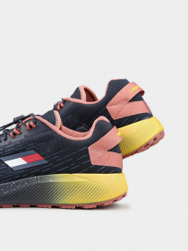 Кросівки повсякденні Tommy Hilfiger Trail модель FC0FC00022-DW5 Фото