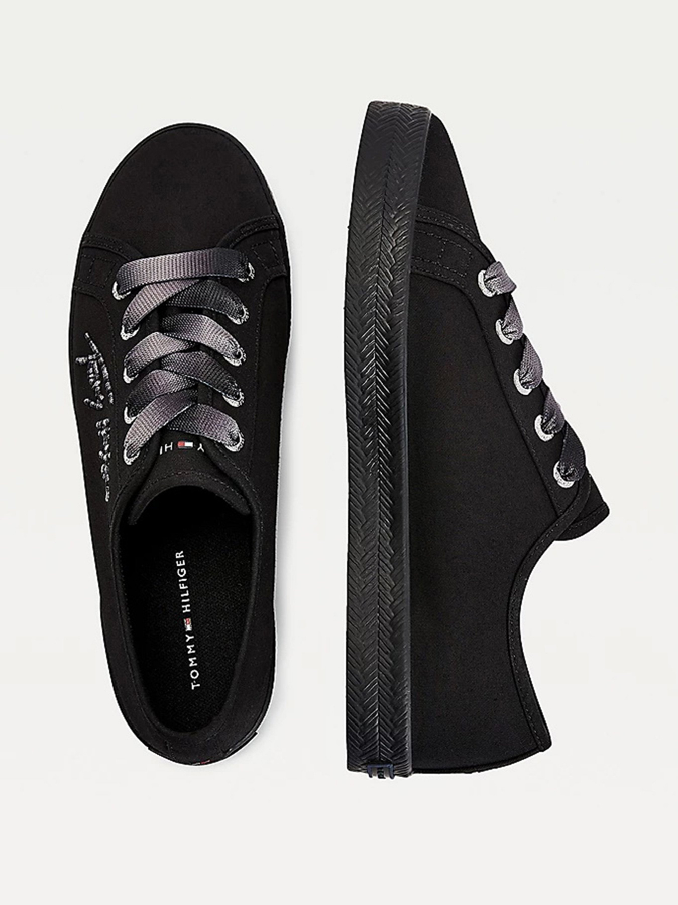 Кеды низкие Tommy Hilfiger ESSENTIAL GRADIENT SIGNATURE LOGO TRAINERS модель FW0FW05802-BDS Фото