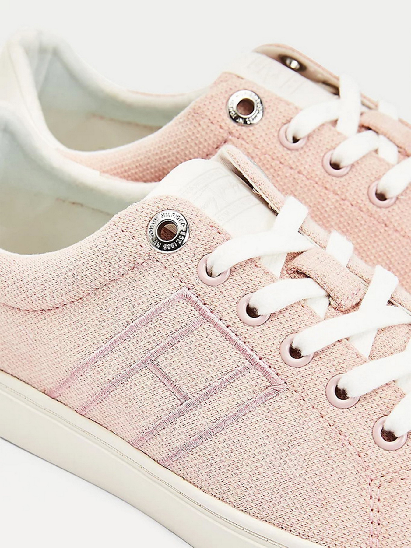 Кеди низькі Tommy Hilfiger модель FW0FW05909-TL9 Фото