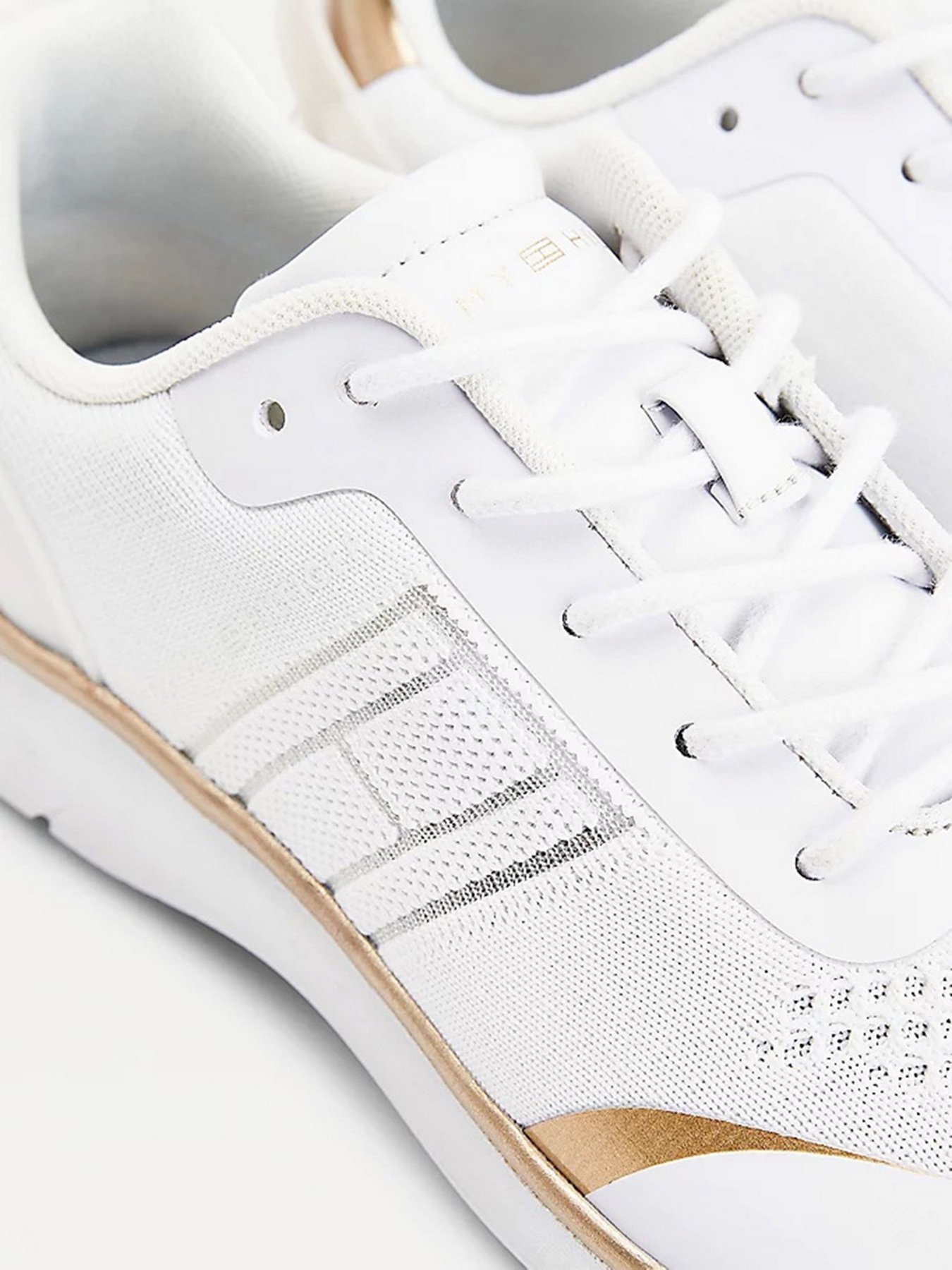 Кеди низькі Tommy Hilfiger KNITTED LIGHTWEIGHT TRAINERS модель FW0FW05791-YBR Фото