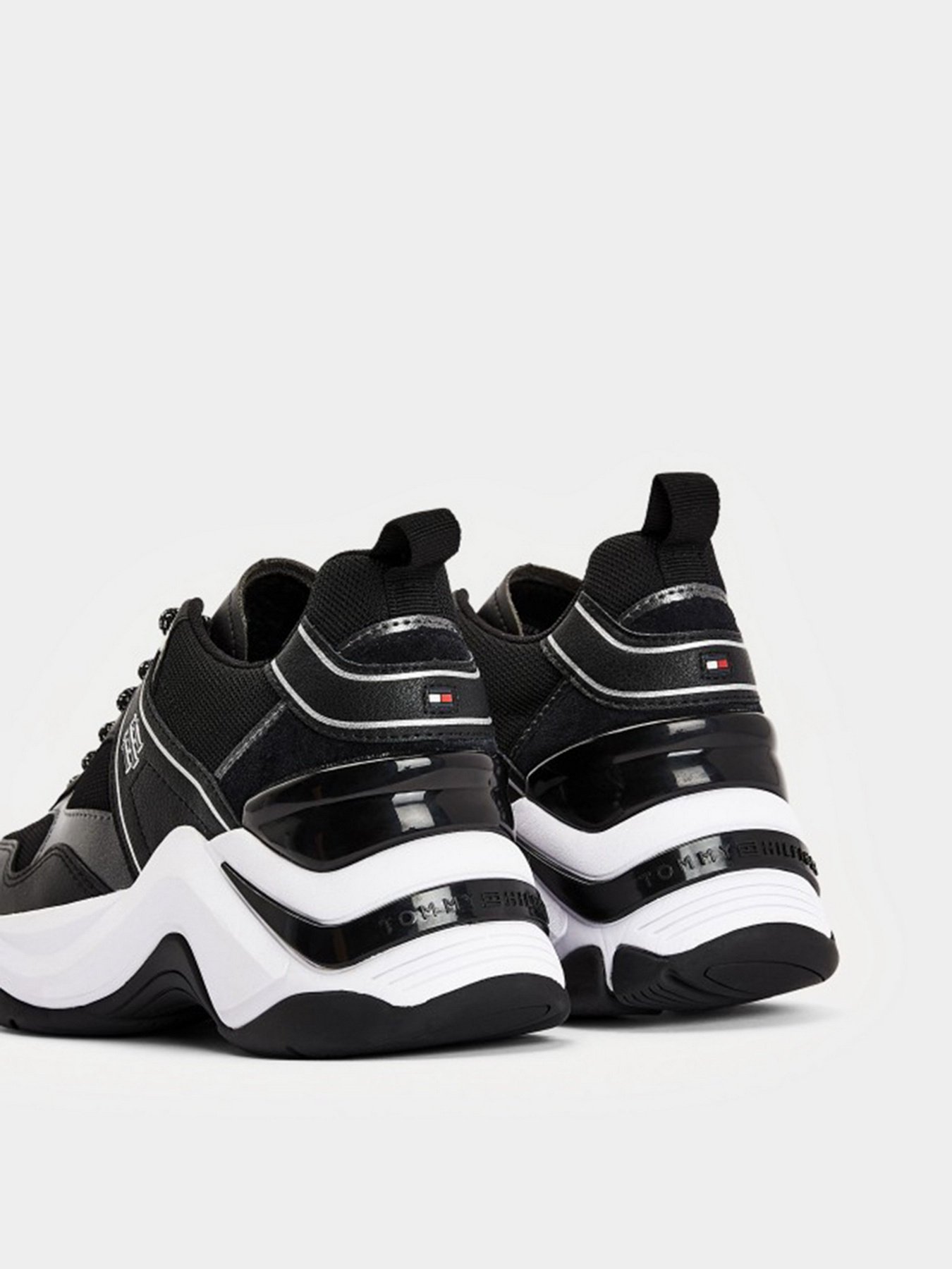 Кроссовки Tommy Hilfiger FASHION WEDGE TRAINERS модель FW0FW05799-BDS Фото