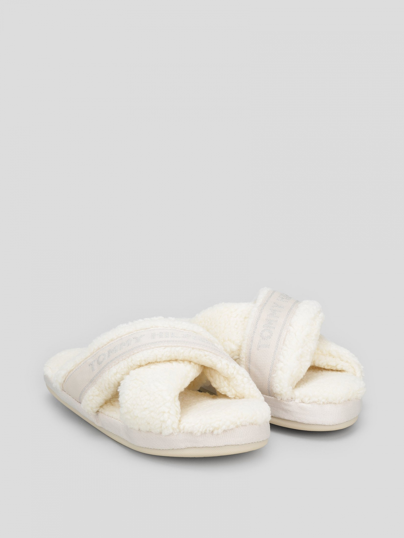 Капці Tommy Hilfiger модель FW0FW06139-Z01 Фото