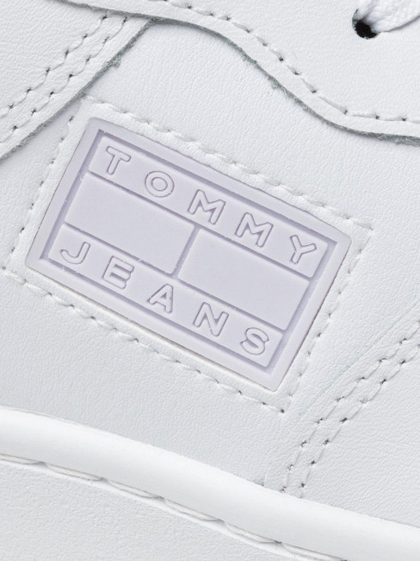 Кеды низкие Tommy Hilfiger модель EN0EN01657-YBR Фото