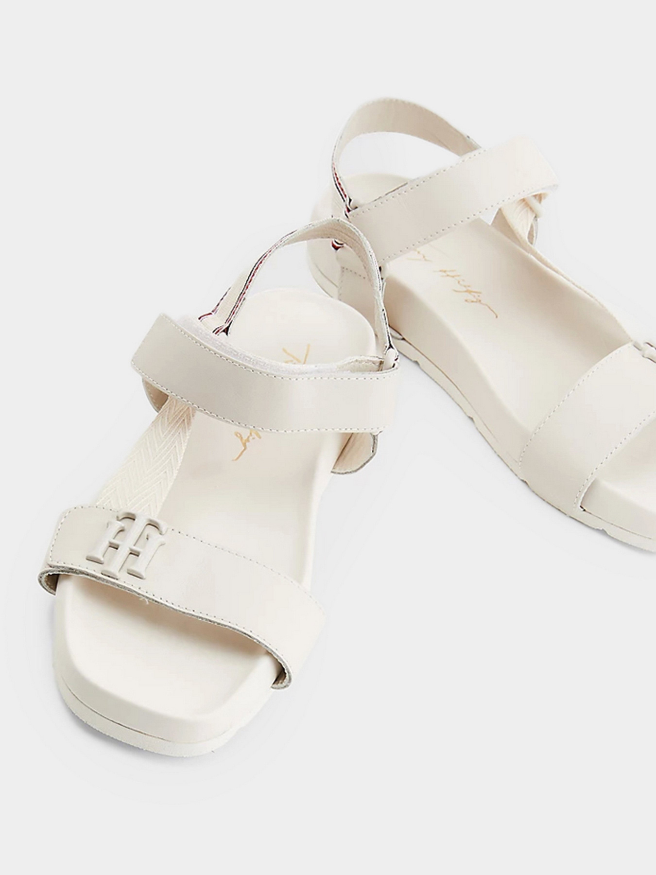 Сандалии Tommy Hilfiger модель FW0FW06231-AF2 Сандалии Tommy Hilfiger модель FW0FW06231-AF2 Фото