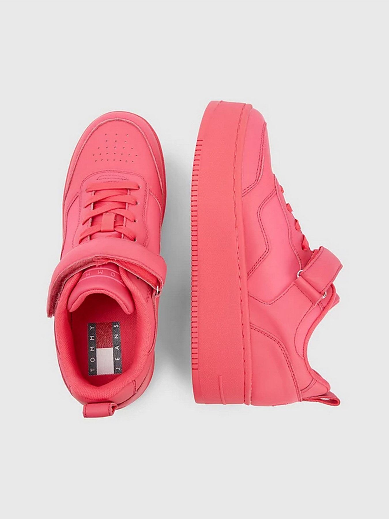 Кроссовки повседневные Tommy Hilfiger модель EN0EN02101-TJN Фото