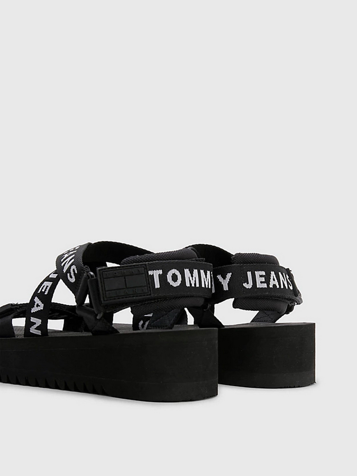 Сандалии Tommy Hilfiger модель EN0EN02119-0GJ Фото