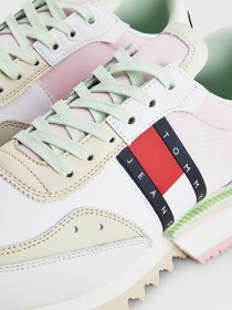 Кросівки Tommy Hilfiger модель EN0EN02130-0K4 Фото