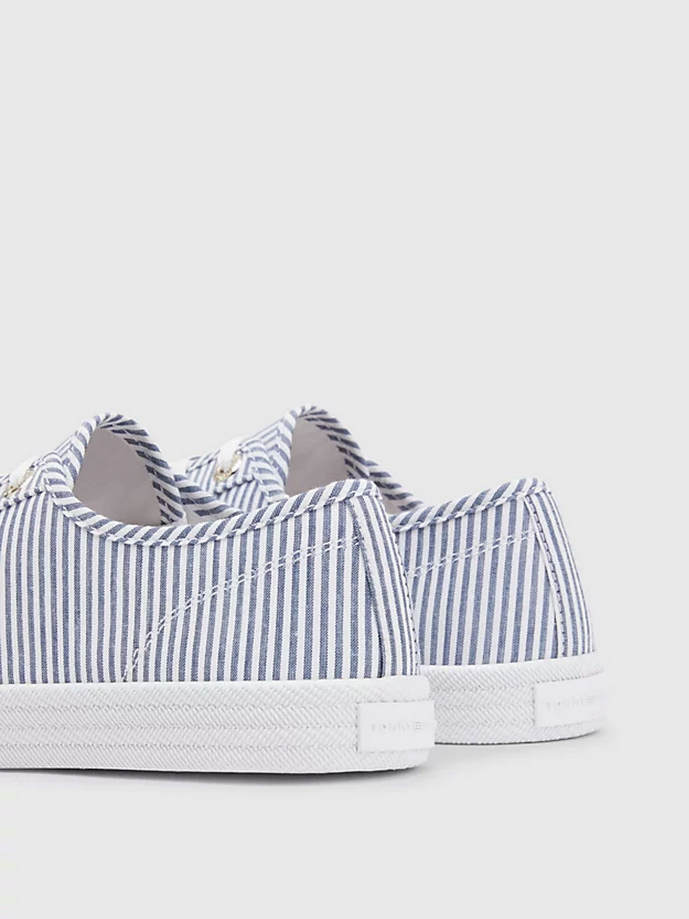 Кеди низькі Tommy Hilfiger модель FW0FW06958-0G5 Фото