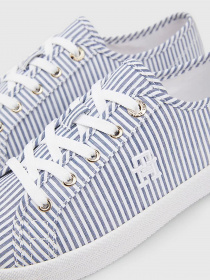 Кеди низькі Tommy Hilfiger модель FW0FW06958-0G5 Фото