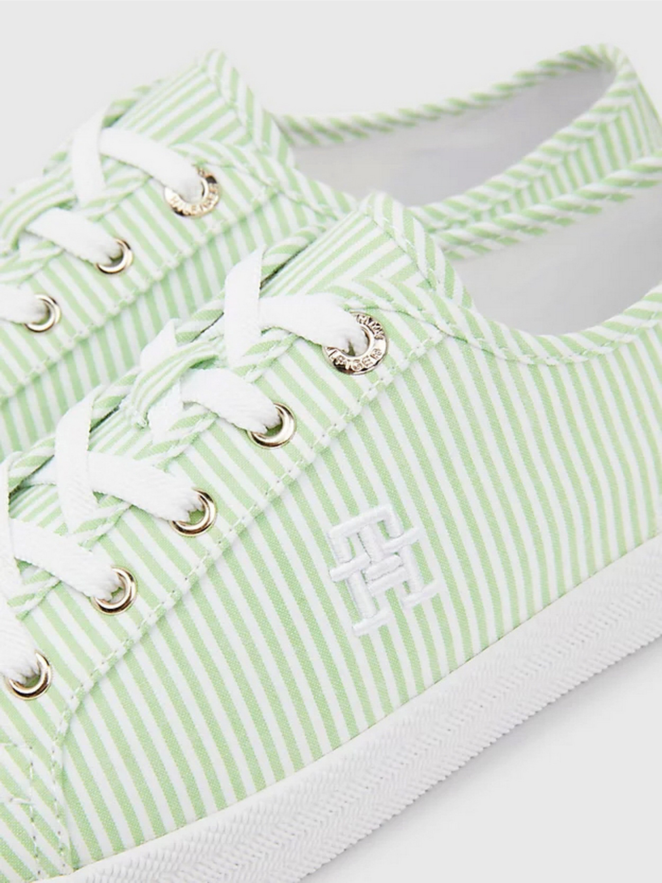 Кеды низкие Tommy Hilfiger модель FW0FW06958-0H7 Фото