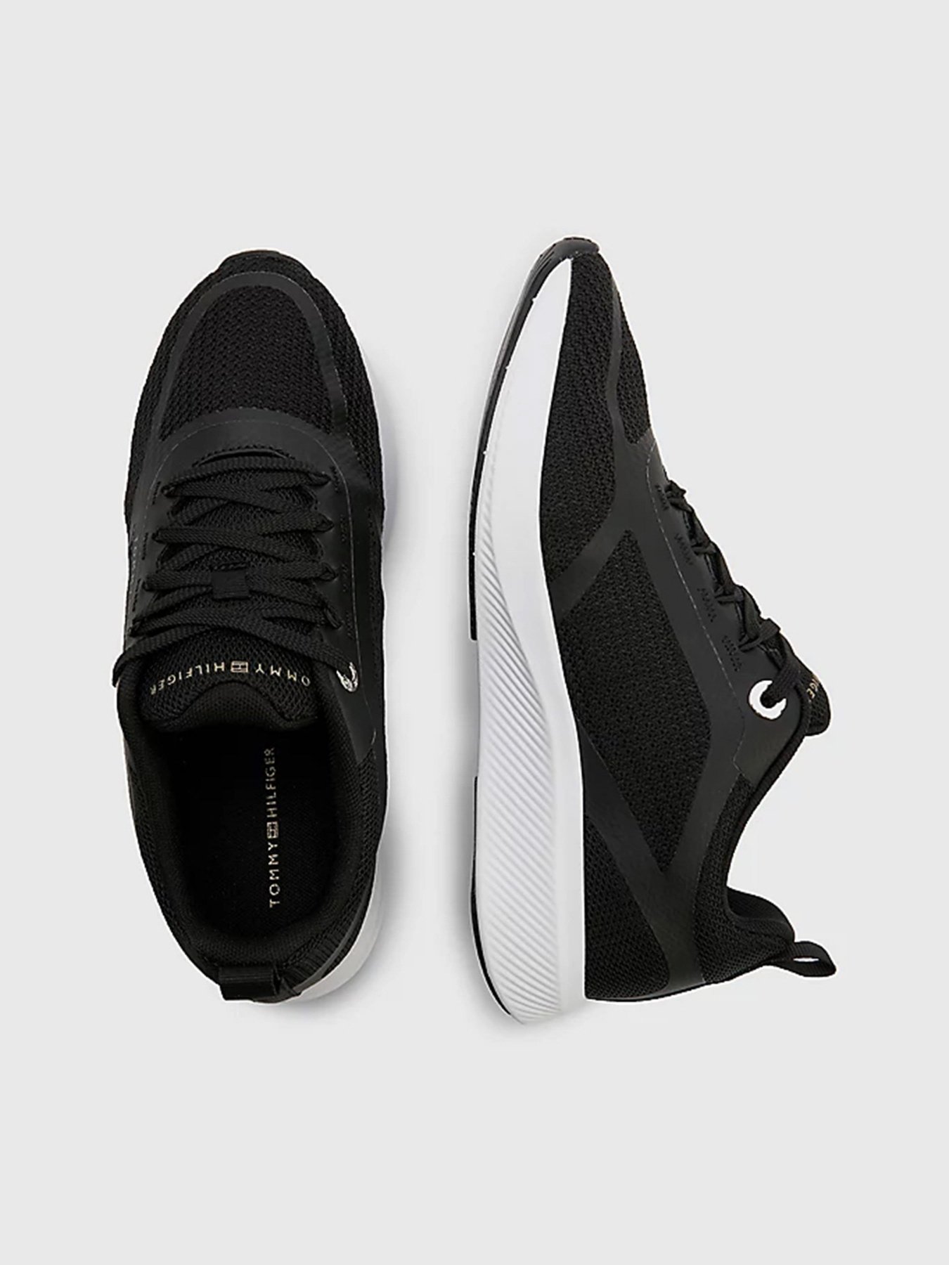 Кросівки повсякденні Tommy Hilfiger модель FW0FW06981-BDS Фото