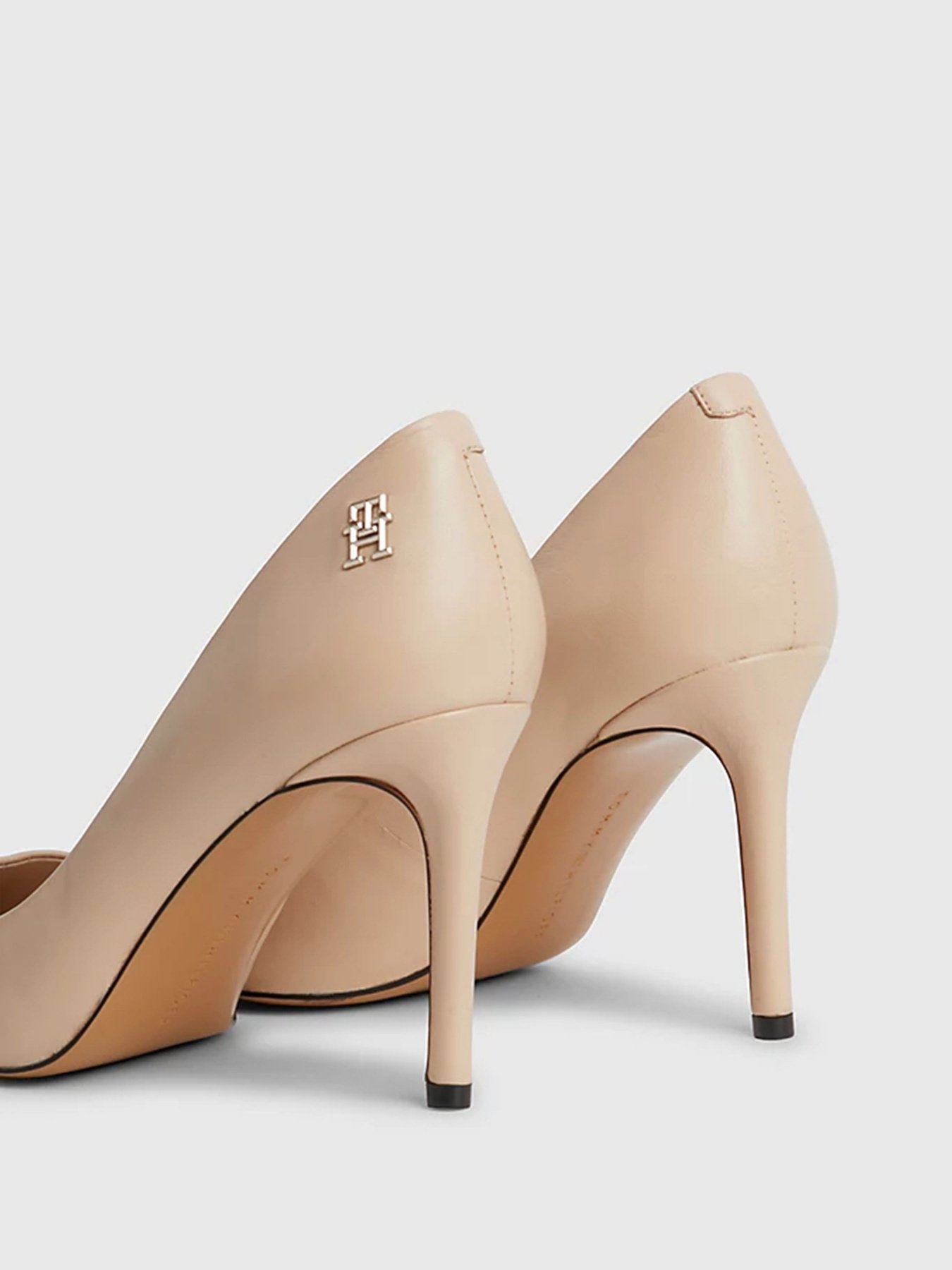 Туфли на каблуках Tommy Hilfiger модель FW0FW07000-TRY Фото