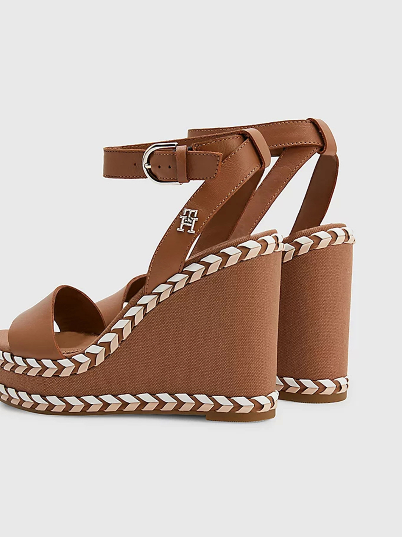 Босоножки Tommy Hilfiger модель FW0FW07009-GU9 Фото