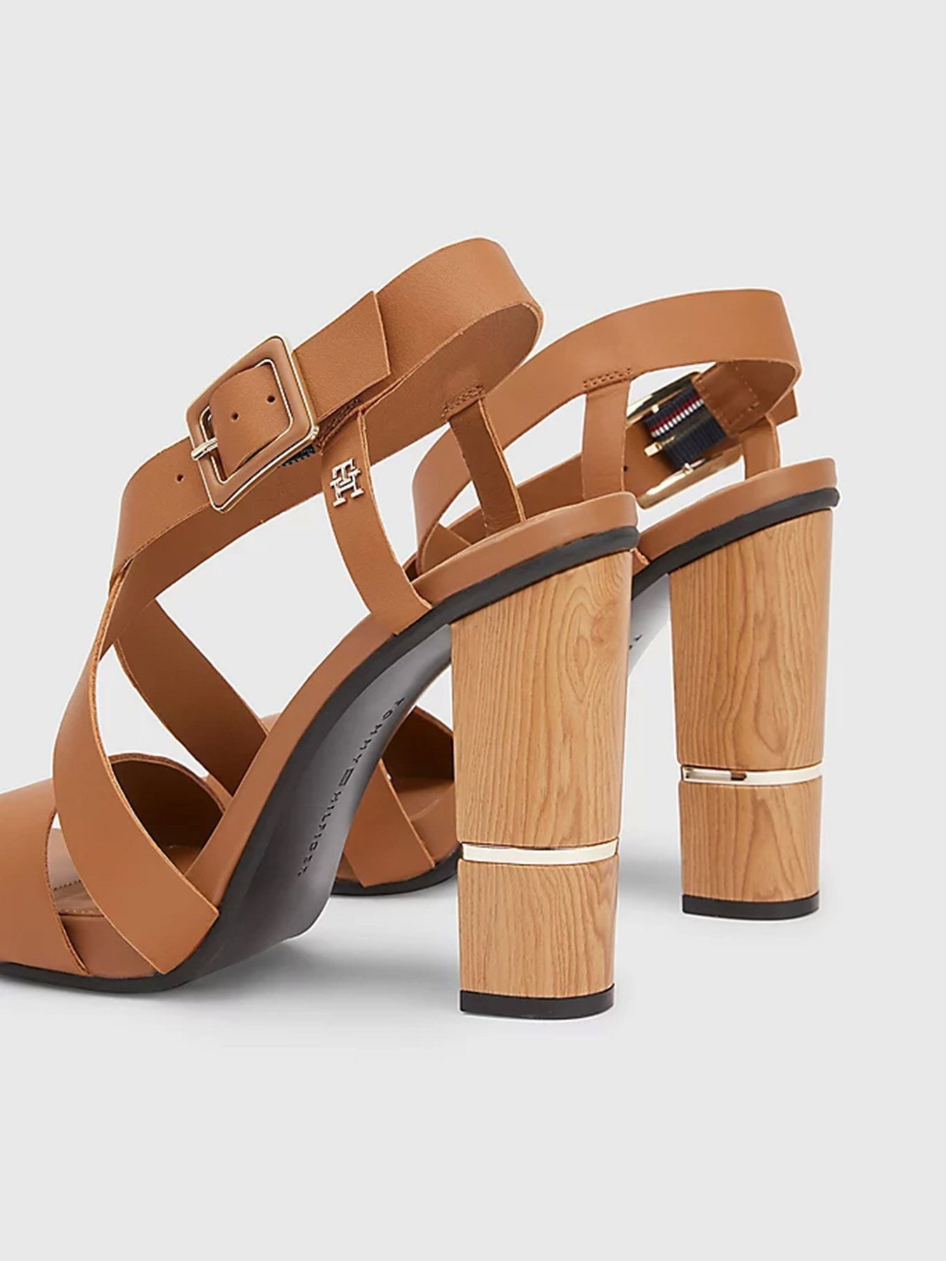 Босоножки Tommy Hilfiger модель FW0FW07016-GU9 Фото