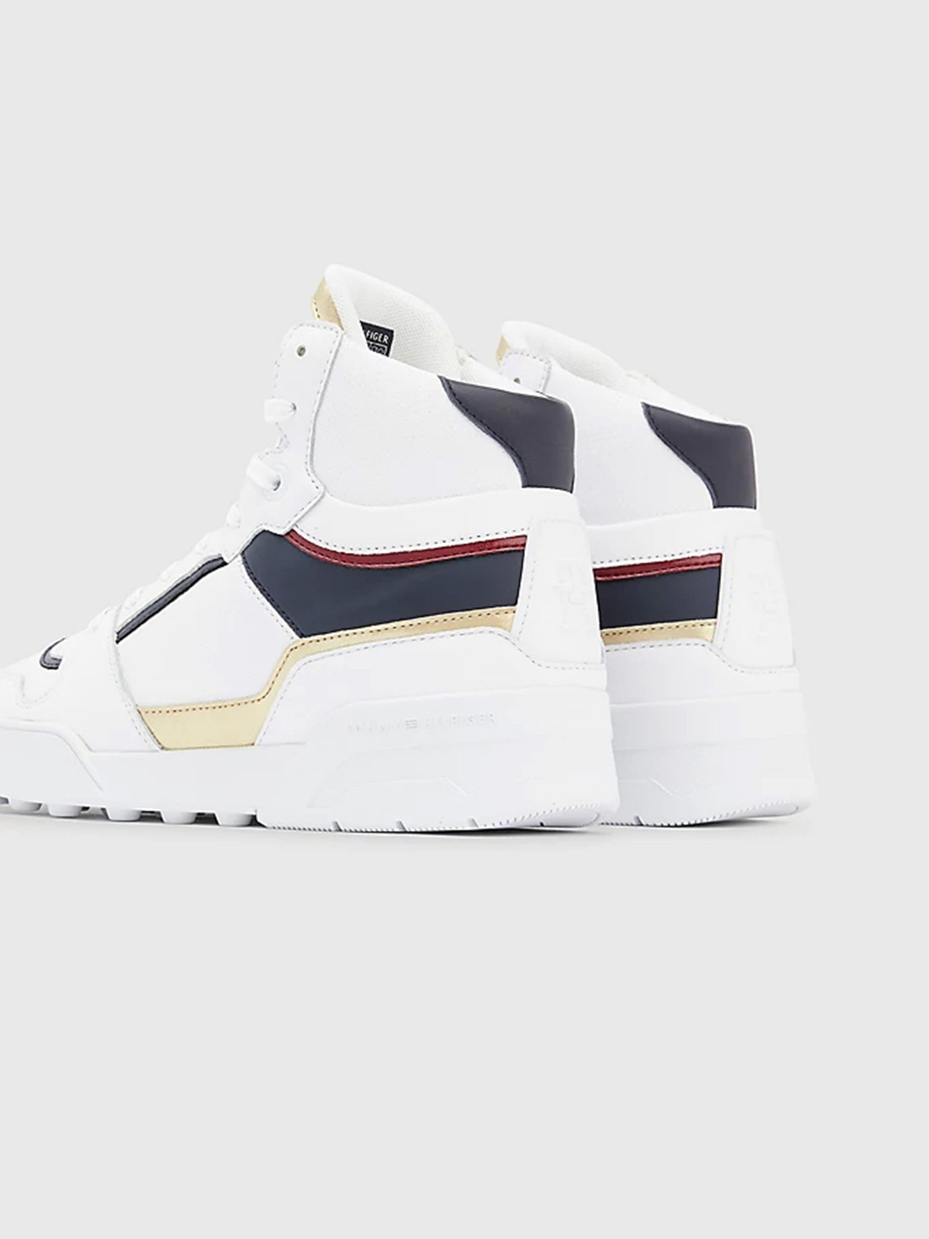 Кроссовки повседневные Tommy Hilfiger модель FW0FW07023-0K9 Кроссовки повседневные Tommy Hilfiger модель FW0FW07023-0K9 Фото