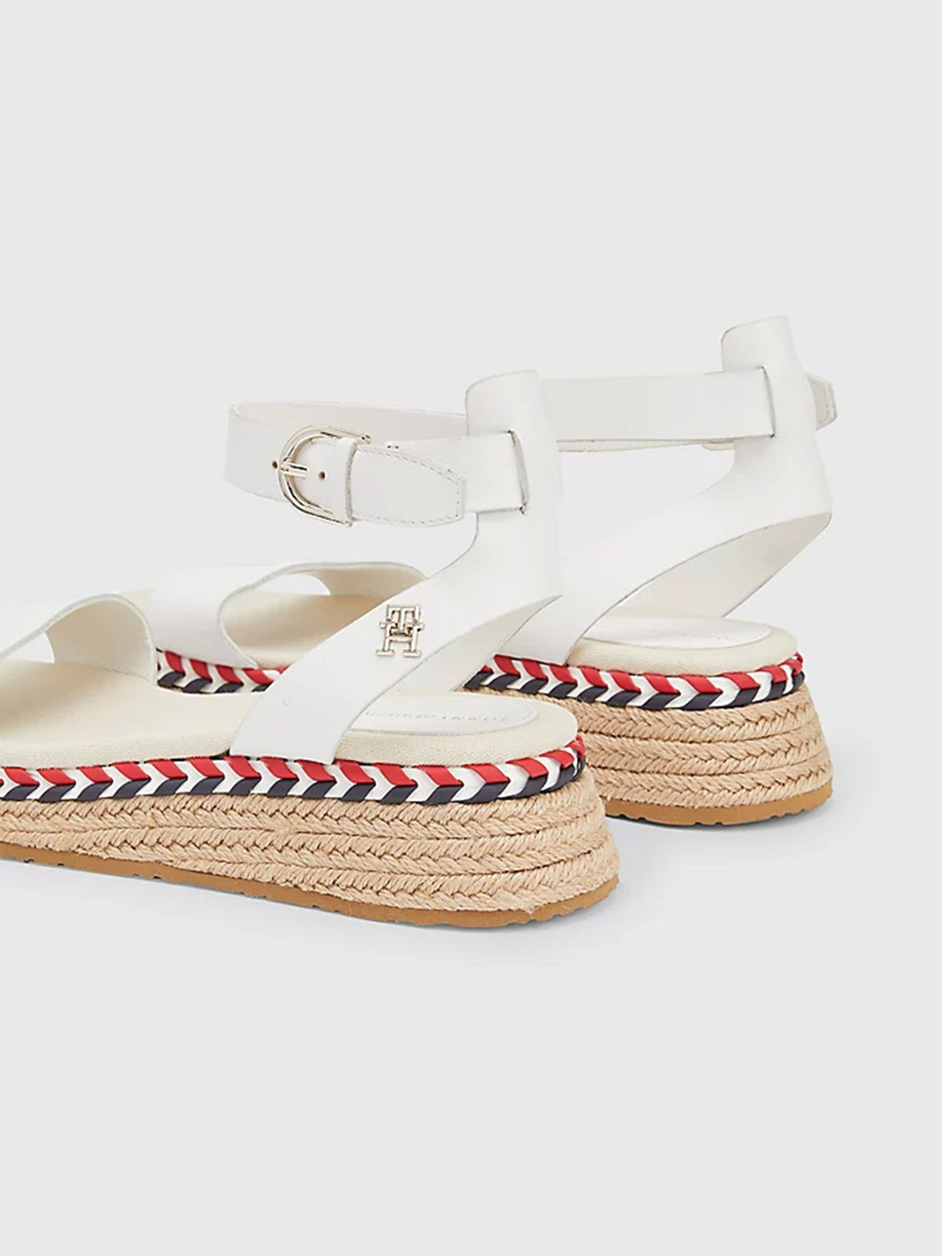 Сандалії Tommy Hilfiger модель FW0FW07080-YBL Сандалії Tommy Hilfiger модель FW0FW07080-YBL Фото