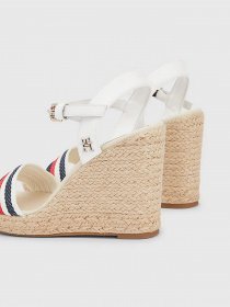 Босоножки Tommy Hilfiger модель FW0FW07086-YBL Фото