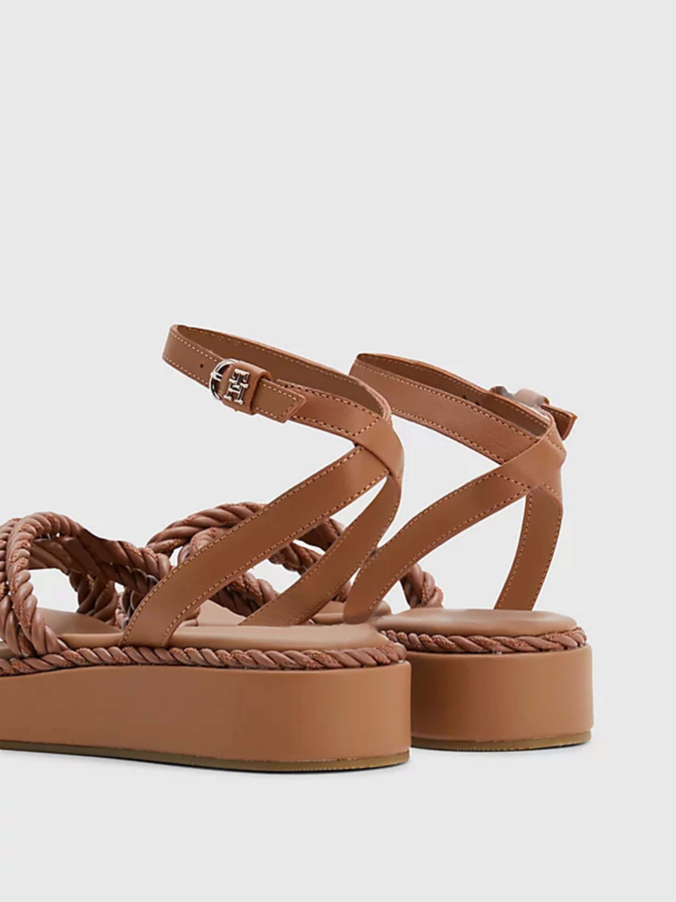 Сандалії Tommy Hilfiger модель FW0FW07136-GU9 Фото