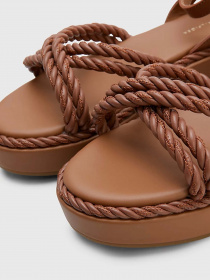 Сандалії Tommy Hilfiger модель FW0FW07136-GU9 Фото