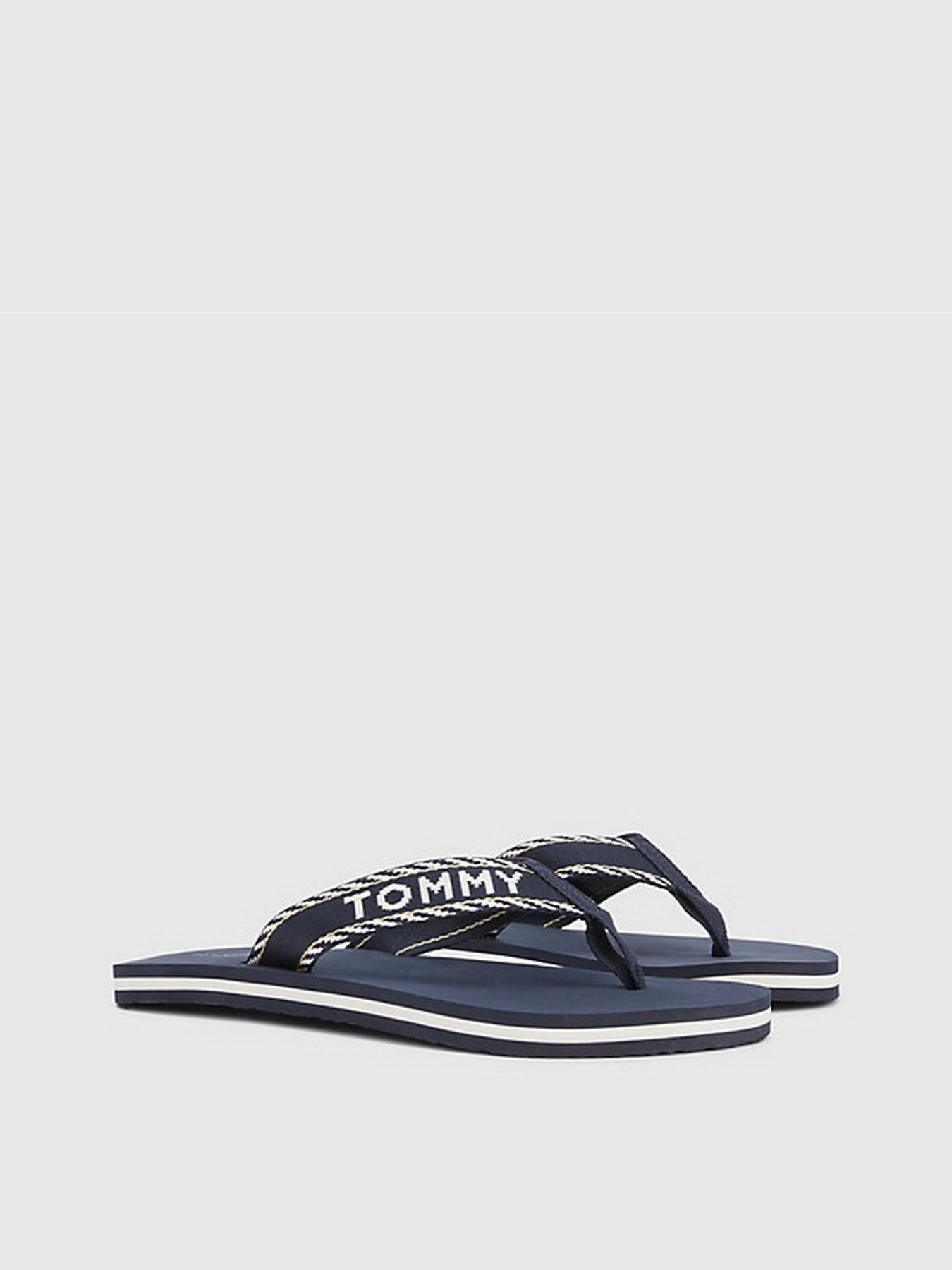 Вьетнамки Tommy Hilfiger модель FW0FW07143-DW6 Фото