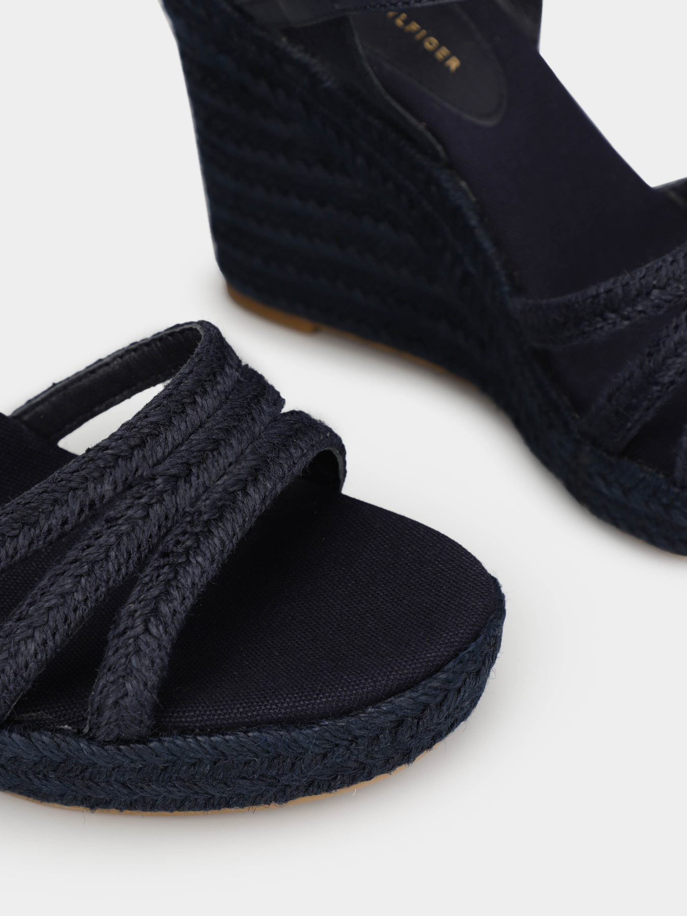 Босоножки Tommy Hilfiger модель FW0FW07220-DW6 Фото