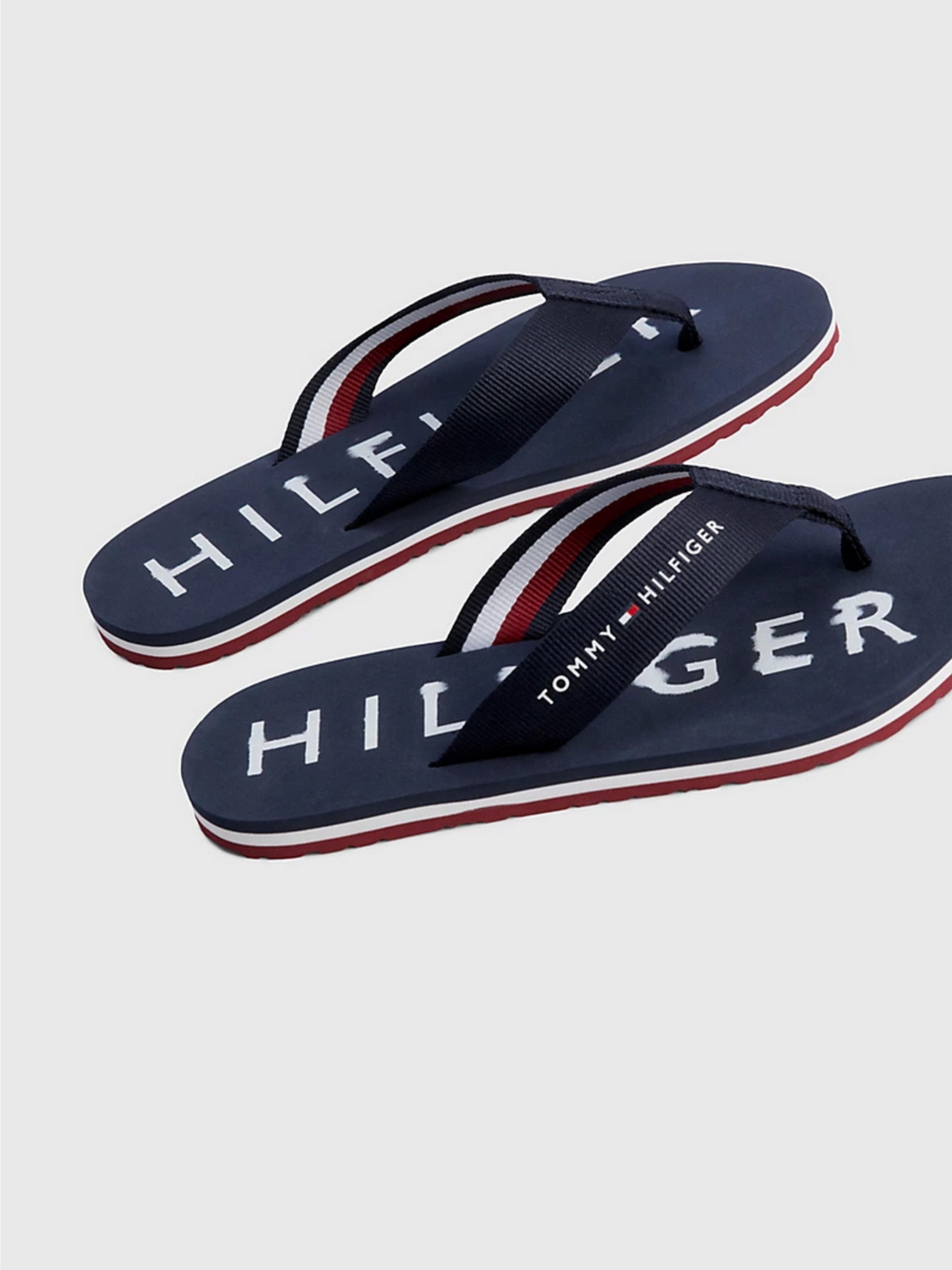 В'єтнамки Tommy Hilfiger ESSENTIAL SIGNATURE WEBBING FLIP-FLOPS модель FW0FW07419-0GY Фото