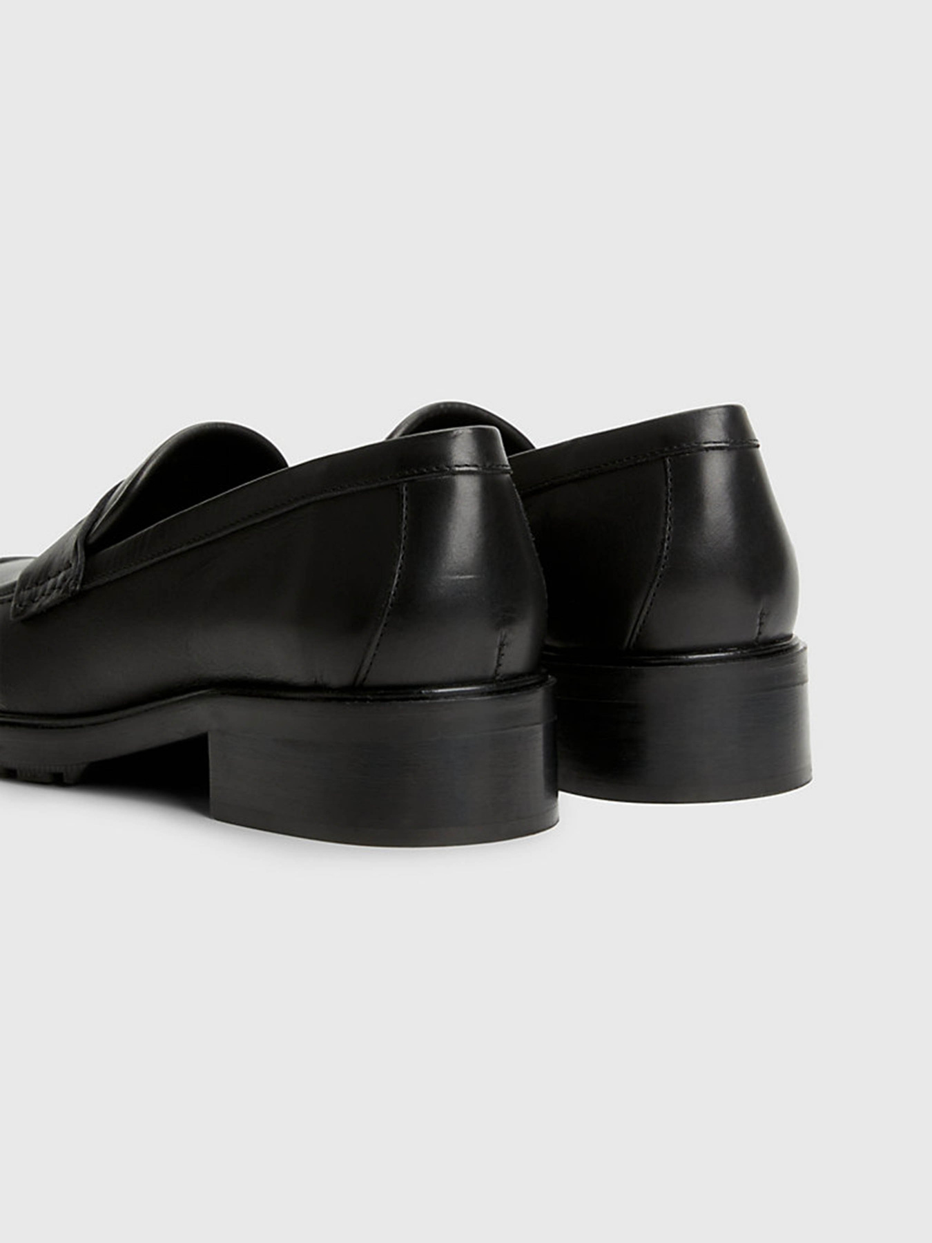 Лоферы Tommy Hilfiger ICONIC LEATHER модель FW0FW07412-BDS Фото